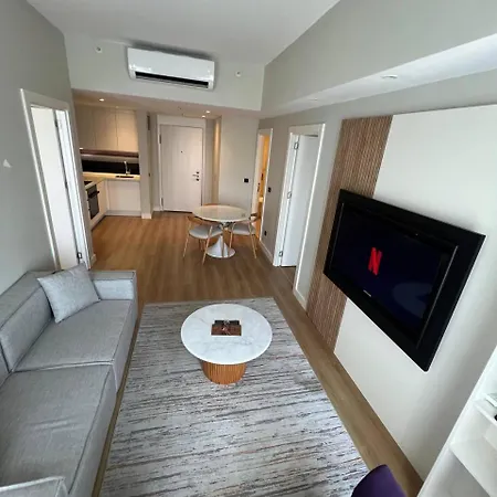Luxury 2br 2ba Fast Wi-fi And Ac *